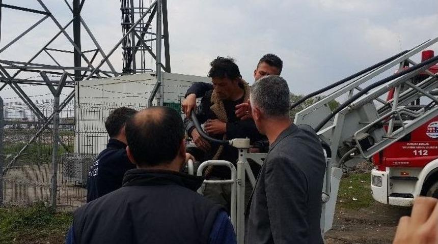 60 Metrelik Baz İstasyona &Ccedil;ıktı