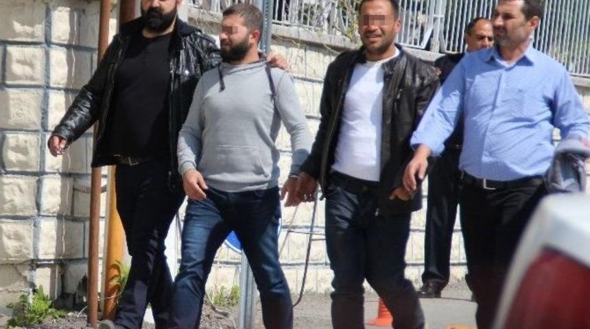 3 İlde Uyuşturucu Operasyonu: 10 G&ouml;zaltı