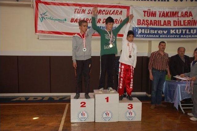 Kick Boks Okullararası İl Şampiyonası Gerçekleştirildi