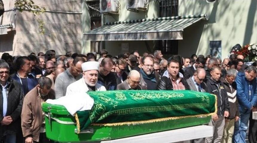 Balıkesir&rsquo;de &Ouml;ld&uuml;r&uuml;len Avukatın Cenazesi Defnedildi