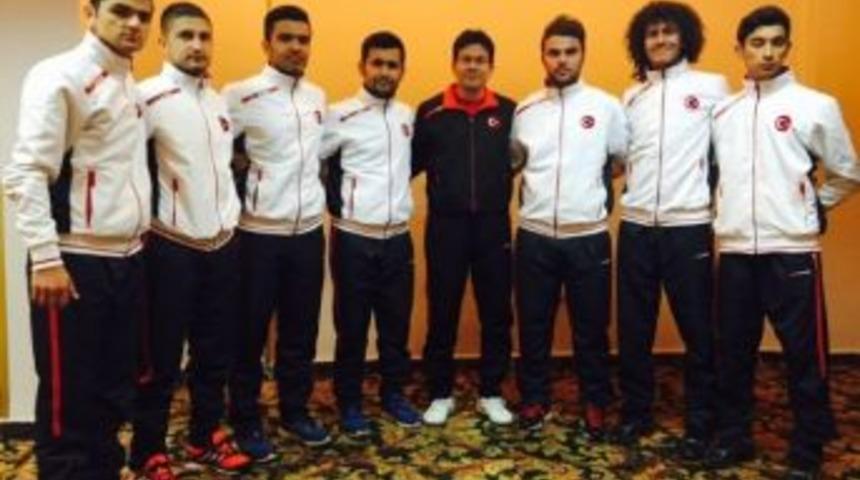 İşitme Engelliler Kadın Ve Erkek Futbol Milli Takımları Manavgat&rsquo;ta Kamp Yapacak