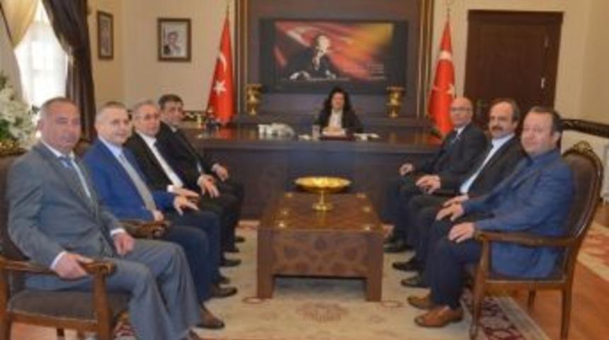 Kırklareli Esnaf Kredi Ve Kefalet Kooperatifi&rsquo;nden Vali Civelek&rsquo;e Ziyaret