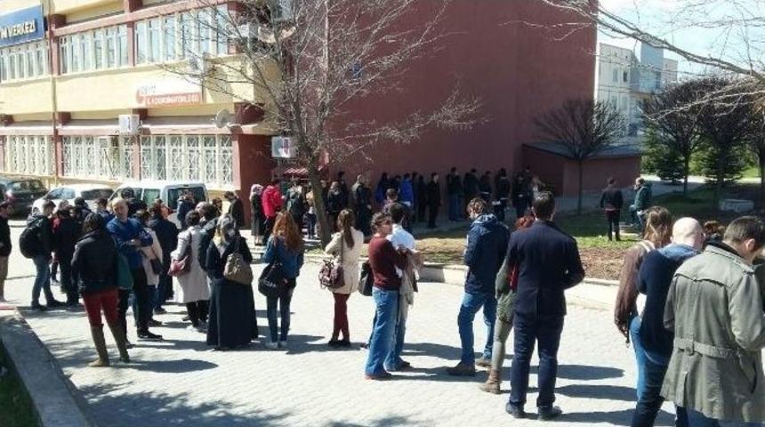 &Ouml;sym B&uuml;rolarında Kpss Yoğunluğu