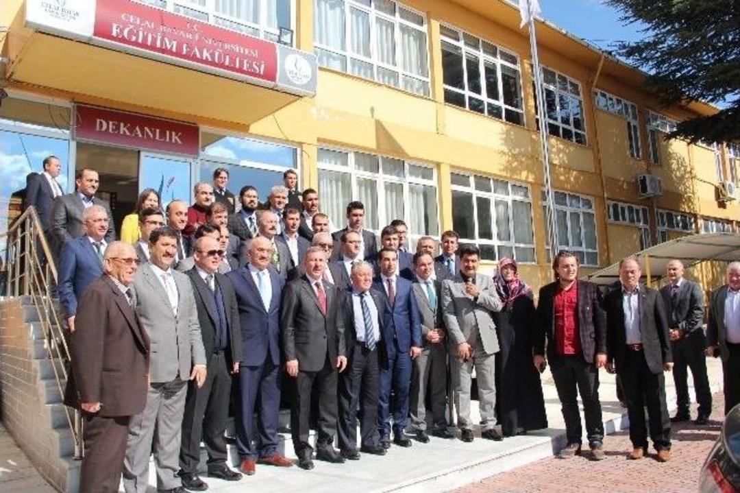 Ak Partili &Ouml;zdağ: "mehmet Akif Ruhu Her Yerde Yaşatılmalı"