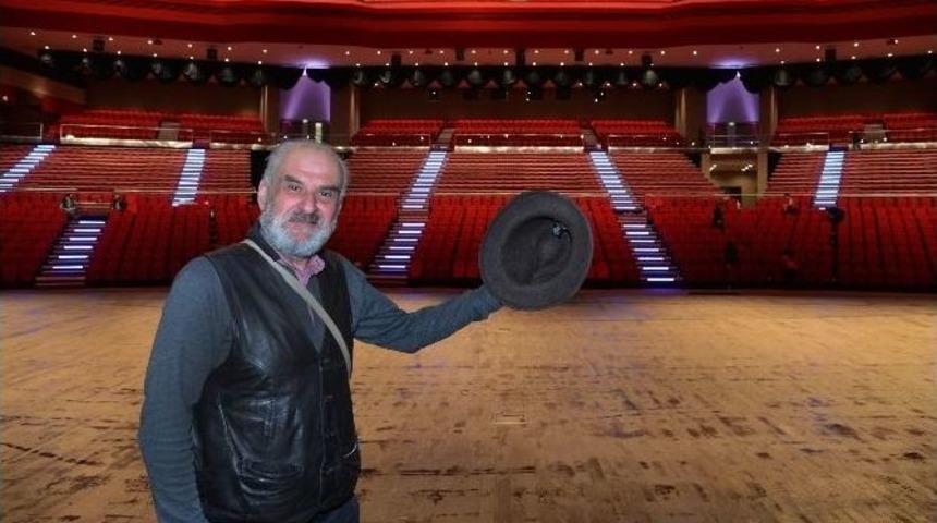 Adt M&uuml;d&uuml;r&uuml; G&uuml;rata&rsquo;dan Expo 2016&rsquo;nın Sahnelerine Tam Not