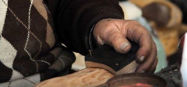 82 Yaşında Ayakkabı İmal Ediyor 3