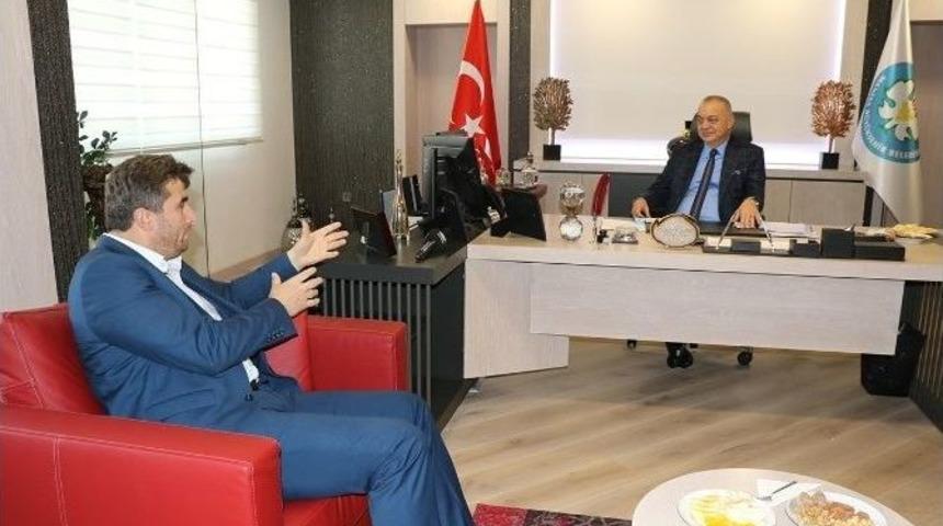 Başkanlar Kula Projelerini Konuştu