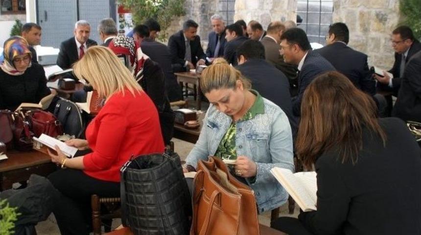 Kahramanmaraş&rsquo;ta Kitap Okuma Etkinliği