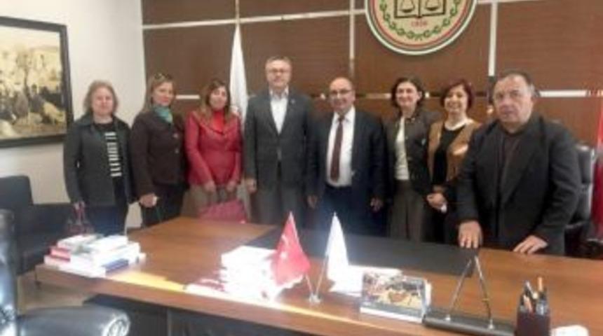 Uşak Chp&rsquo;den Baro Başkanı Kantar&rsquo;na Ziyaret