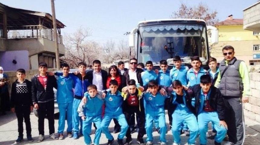 Beden Eğitimi &Ouml;ğretmenin Başarısı