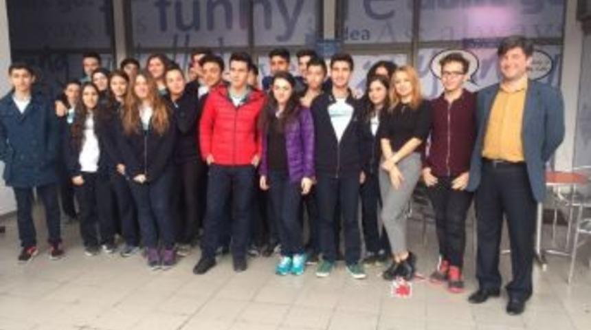 K&uuml;lt&uuml;r Okullarından Speaking Cafe&rsquo;ye Ziyaret