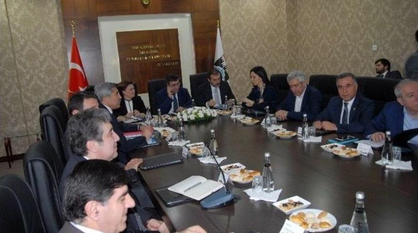 Bakanlardan Diyarbakır&rsquo;a &Ccedil;ıkarma