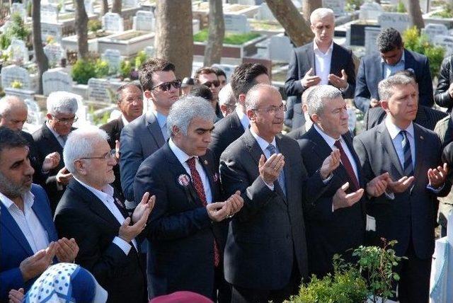 Savcı Mehmet Selim Kiraz Mezarı Başında Anıldı