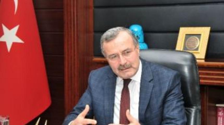 Kso Başkanı K&uuml;t&uuml;kc&uuml;, B&uuml;y&uuml;me Rakamlarını Değerlendirdi