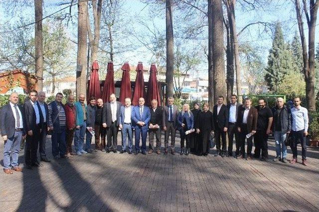 Ak Parti Sakarya İl Başkanı Fevzi Kılıç, Basın Mensuplarıyla Buluştu