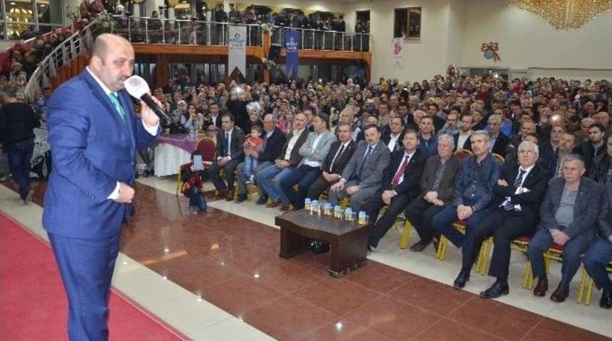İlahiyat&ccedil;ı Yazar D&ouml;ngeloğlu Somalılarla Buluştu