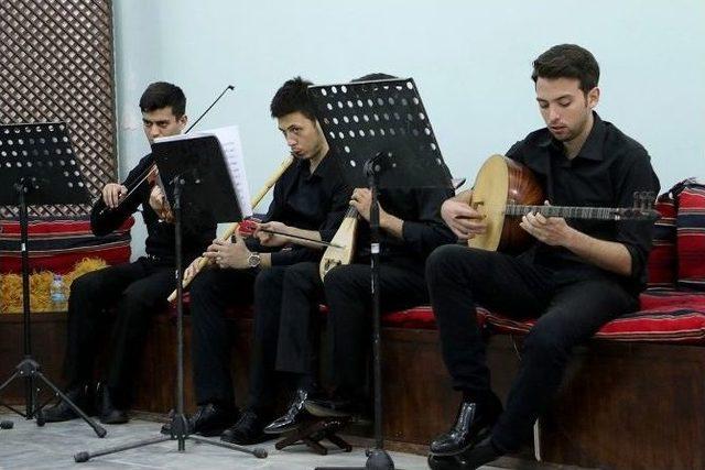 Tanburi Cemil Bey Manisa&rsquo;da Anıldı 2