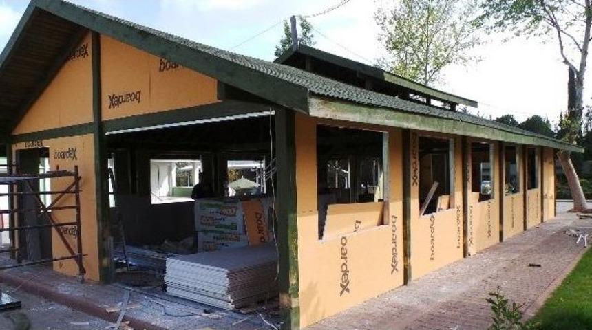 Mezarlığa Bekleme Salonu