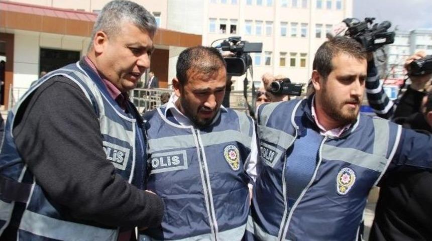 9 Kişinin Katil Zanlısı Sinir Krizleri Ge&ccedil;irdi