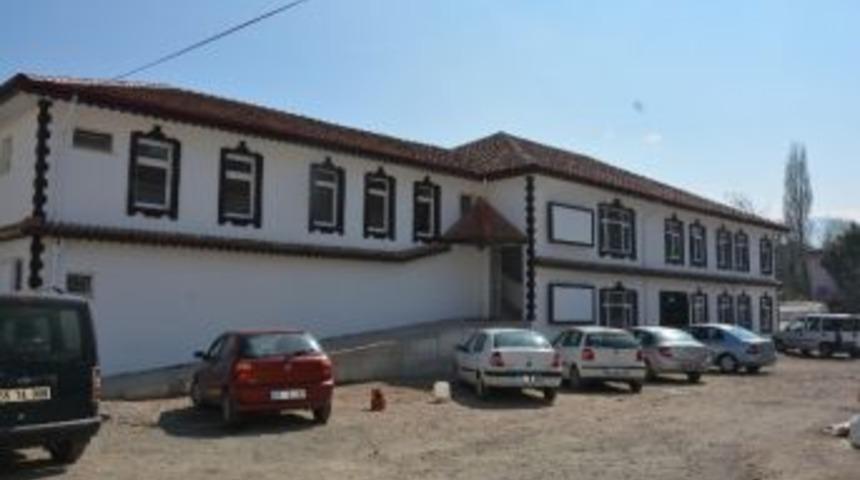 Ala&ccedil;am İl&ccedil;e Milli Eğitime Yeni Bina