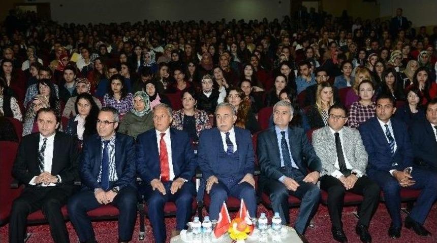 Aday &Ouml;ğretmenlere Y&ouml;nelik 1. Değerlendirme Toplantısı