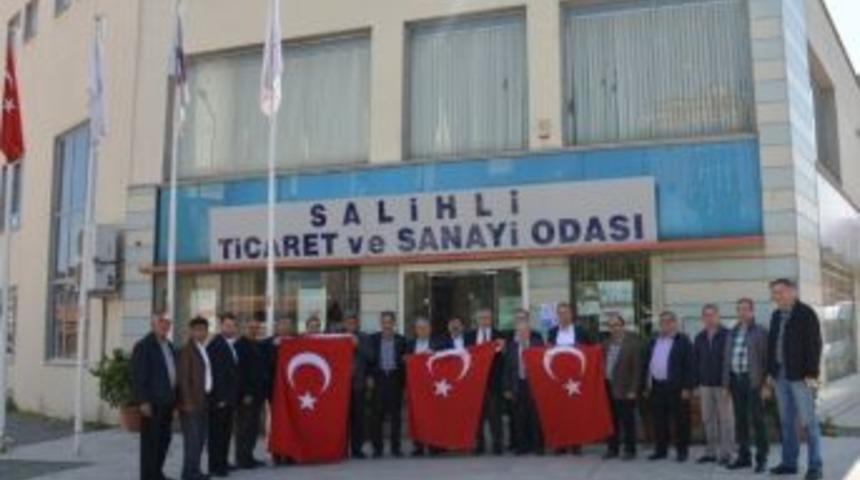 Salihli Tso&rsquo;dan Muhtarlara Bayrak Jesti
