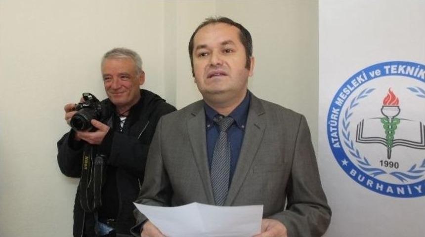 Burhaniye&rsquo;de Geleceğin Sağlık&ccedil;ıları Projelerini Tanıttı