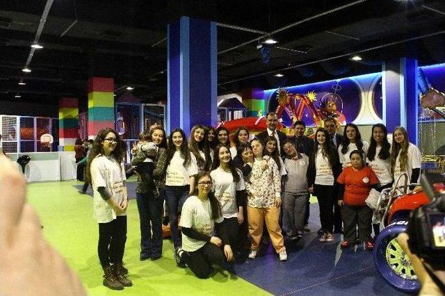 Down Sendromlu &Ccedil;ocuklar Doyasıya Eğlendi 1