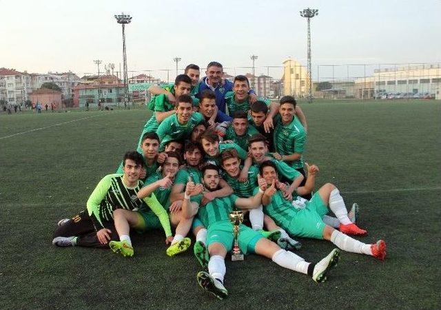 Yalova’da U19 Şampiyonu, Altınova Belediyespor