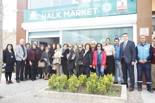 Eskişehir Kadın Platformu &rsquo;halk Market&rsquo;te 1