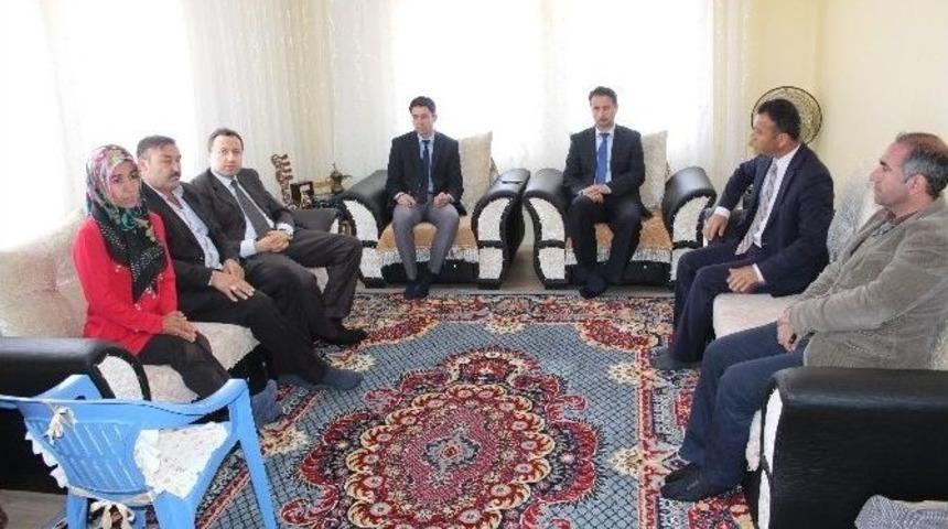 Samsat&rsquo;ta Engelli Bayanlara Sa&ccedil; Bakım Hizmeti Veriliyor