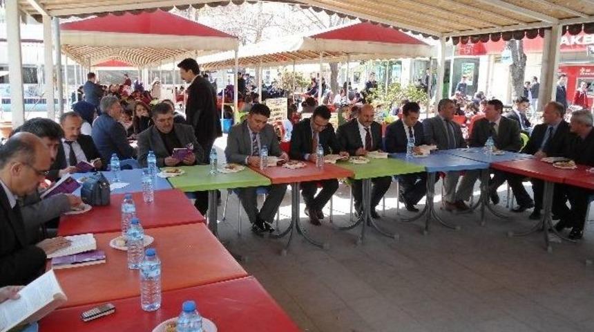 Bolvadin&rsquo;de &ldquo;kitabını Al Sen De Gel Kitap Okuyoruz&rdquo; Projesi