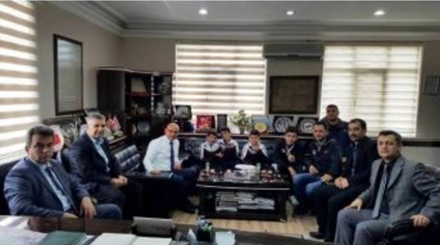 Başkan Oral, &Ouml;zel Ziyaret&ccedil;ilerini Ağırladı