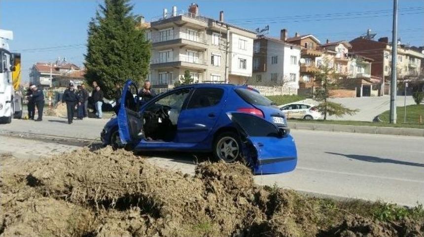 Tavşanlı&rsquo;da Trafik Kazası: 1 Yaralı
