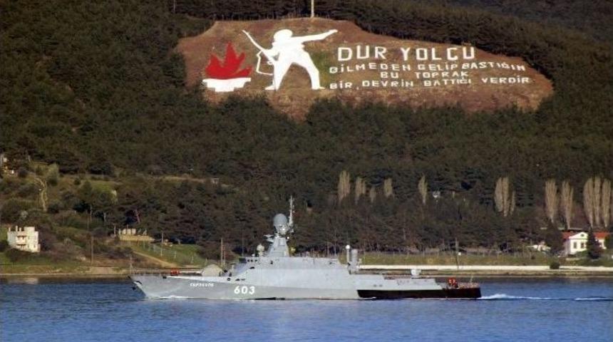 2 Gemi Aynı Anda Boğazda