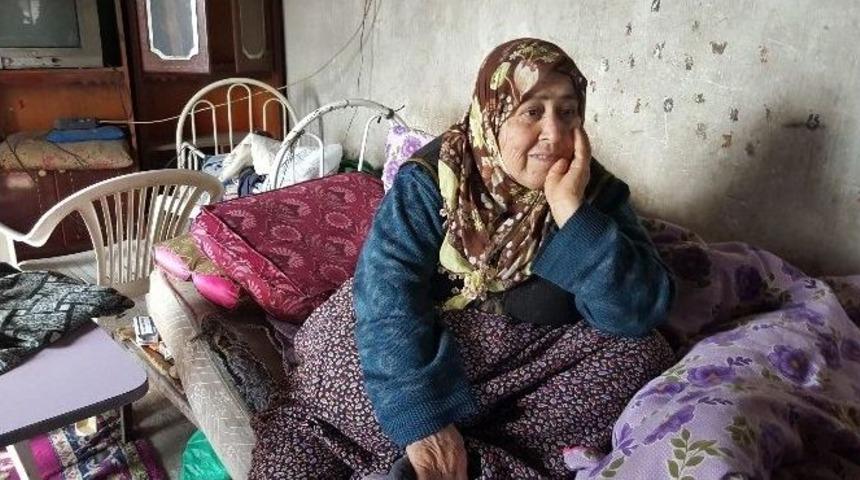 "evde &Ouml;l&uuml;m&uuml; Bekliyorum" Demişti, Hayatını Kaybetti