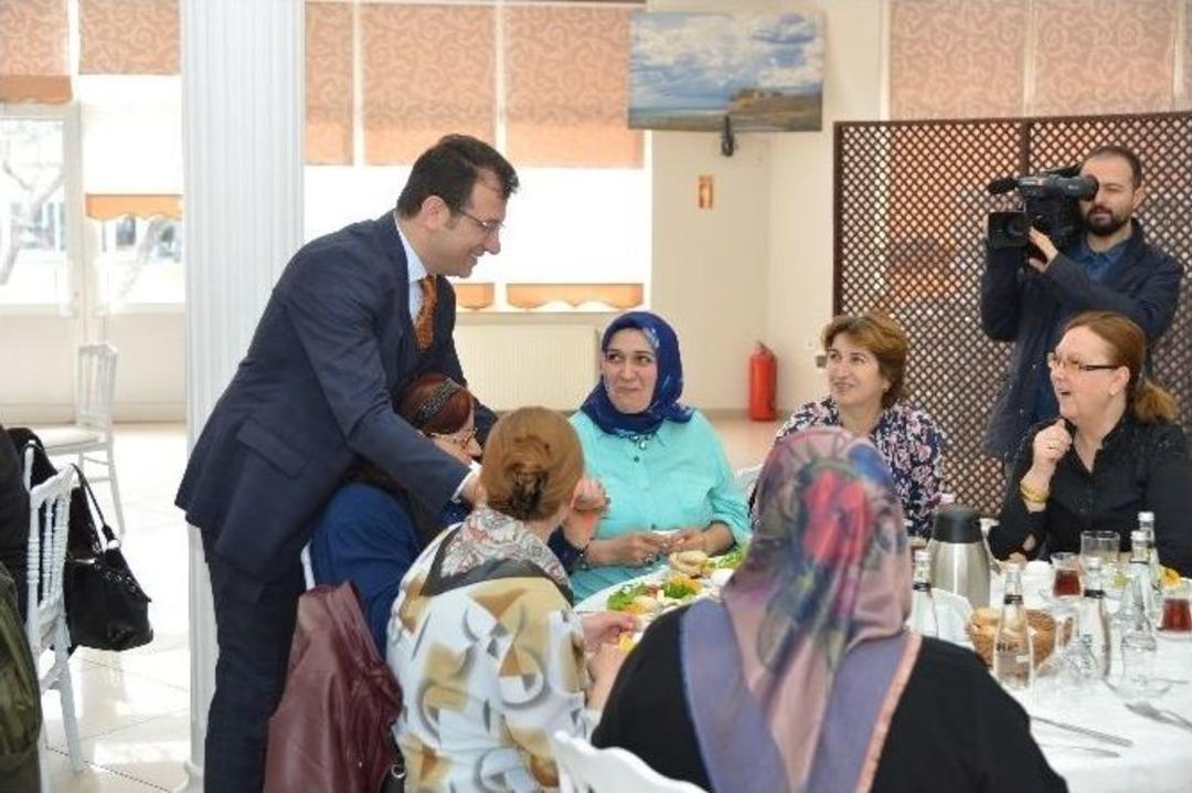 Okuma Ve Yazma &Ouml;ğrenen Vatandaşlar Sertifikalarını Aldı