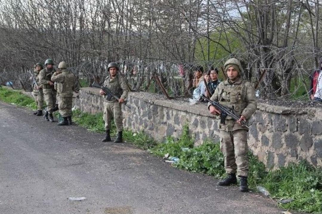 Ezidiler Kampa Alınmadı