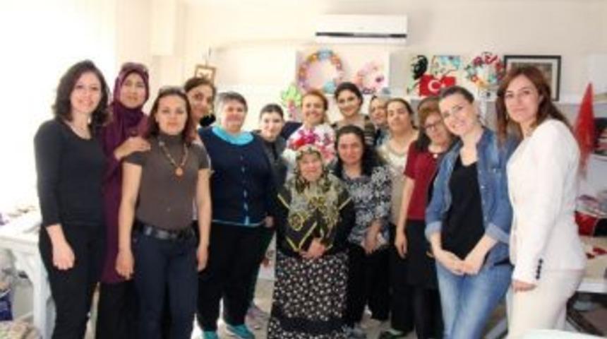 Zeytinalanı Semt Evi Eğitimlerine Devam Ediyor