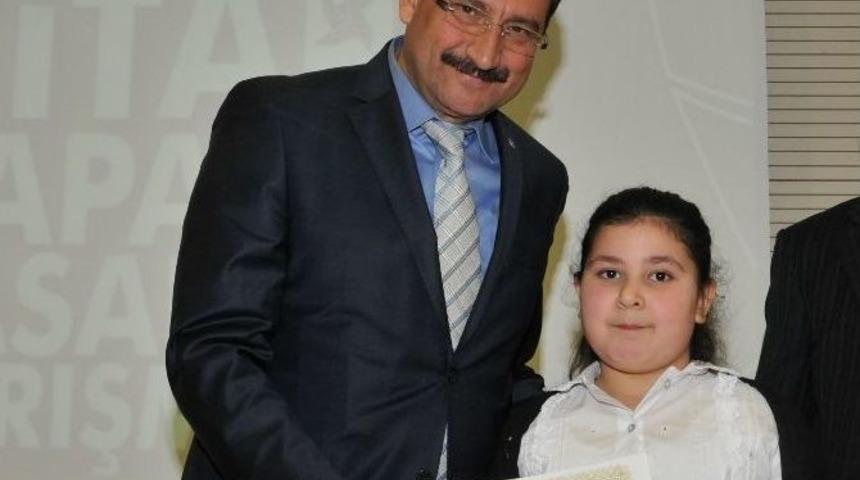 Geleceğin Tasarımcıları Ke&ccedil;i&ouml;ren&rsquo;de Yarıştılar