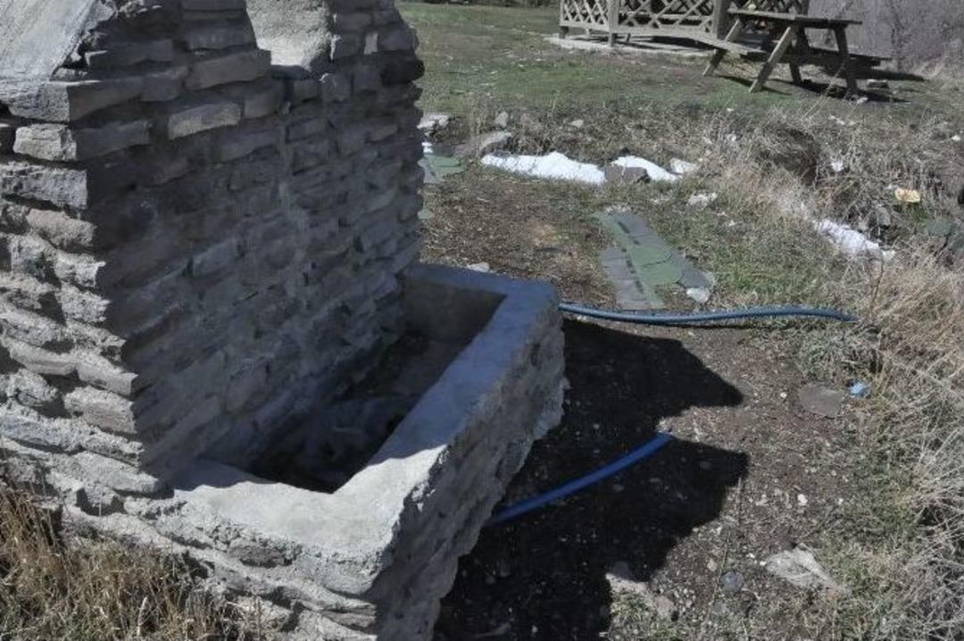 Telsiz Vadisi Kars Kent Ormanı Piknik Alanı Talan Ediliyor