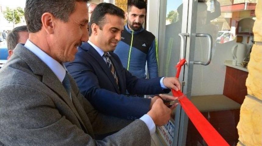 Kaymakam Ve Belediye Başkanı İş Yeri A&ccedil;ılışı Yaptı