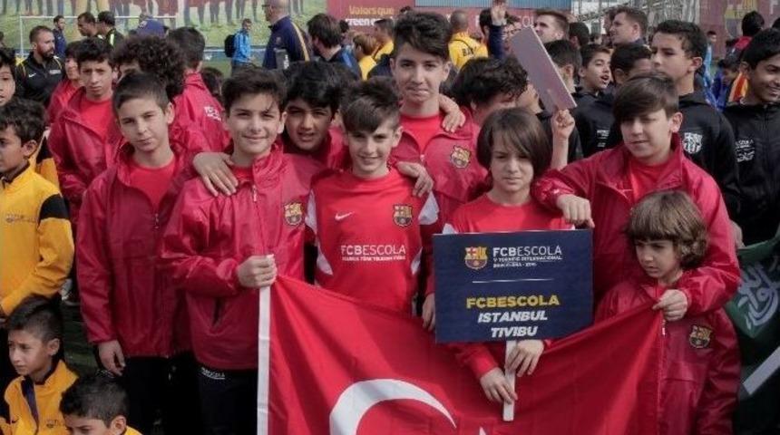 Fcbescola İstanbul Tivibu Futbol Okulu T&uuml;rkiye&rsquo;yi Barselona&rsquo;da Temsil Etti