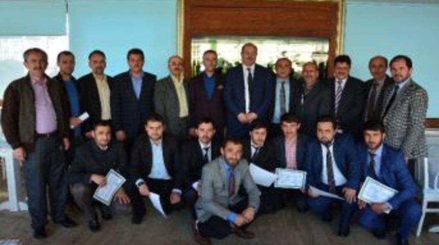 Kabad&uuml;z&rsquo;de Kursiyerlere Belgeleri Verildi