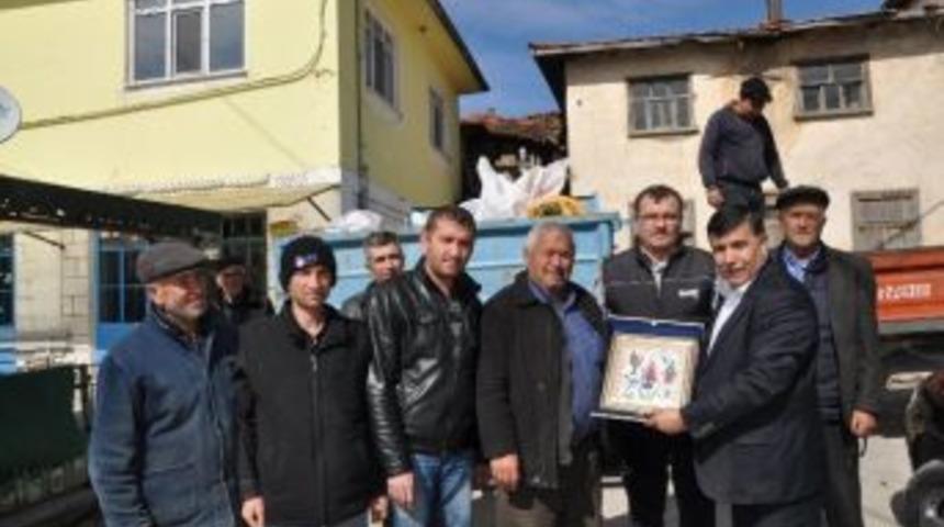 Emet Belediyesi T&uuml;rkmenler İ&ccedil;in Yardım Kampanyası Başlattı