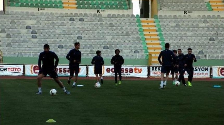 Şanlıurfaspor Gap Arena’da Antrenman Yaptı