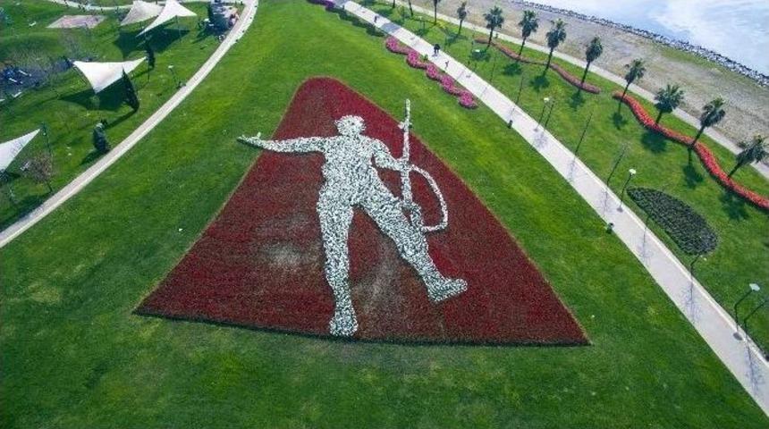 150 Bin Lale&rsquo;den Mehmet&ccedil;ik Fig&uuml;r&uuml; Yaptılar