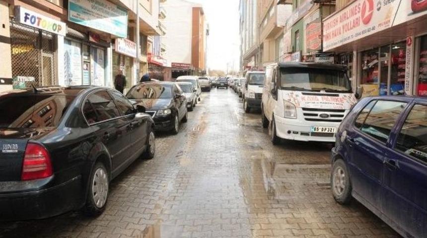 Van&rsquo;da Oto Park Sorunu