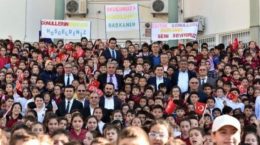 T&uuml;t&uuml;nc&uuml;&rsquo;den &Ouml;ğrencilere Ziyaret