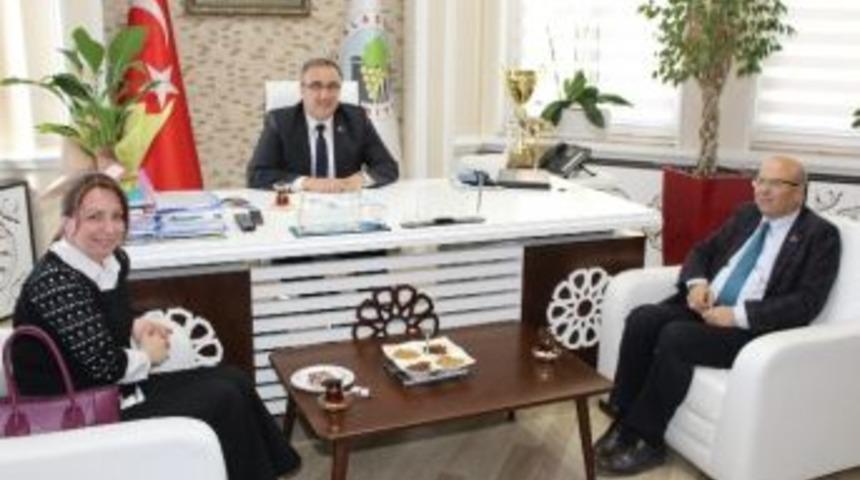 &Ccedil;evirmeci&rsquo;den Başkan Kara&ccedil;oban&rsquo;a Ziyaret